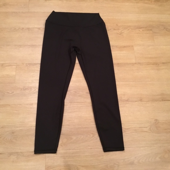 Women’s High Waisted Invisible Butt Scrunch Workout Leggings - Picture 4 of 6